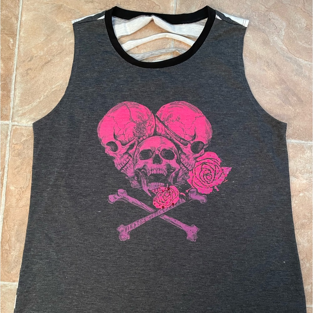 Disney Pirates of the Caribbean Tank Top XL